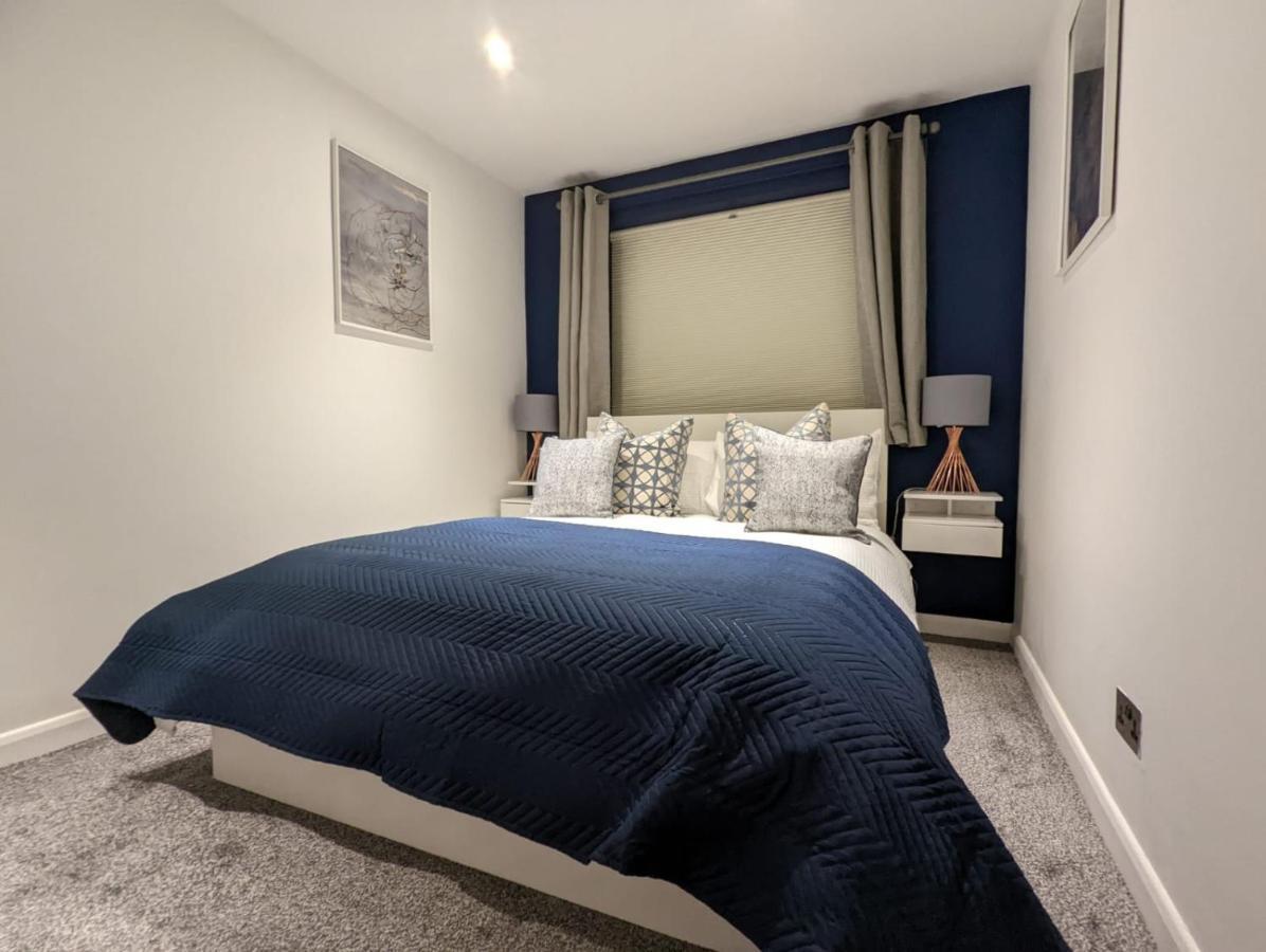 1 Bed Near Vibrant Bethnal Green Apartamento *